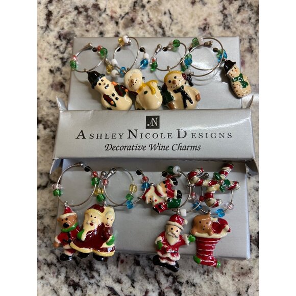 Ashley Nicole Designs Christmas Wine Charms Set Of 8 With Holiday Theme - Picture 3 of 4